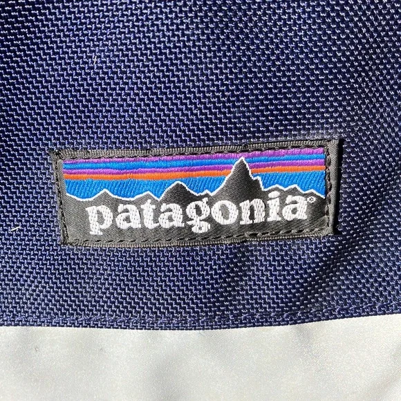 Patagonia Laptop/Messenger Bag - Picture 2 of 16